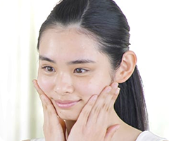 プロアクティブ使用イメージ女性